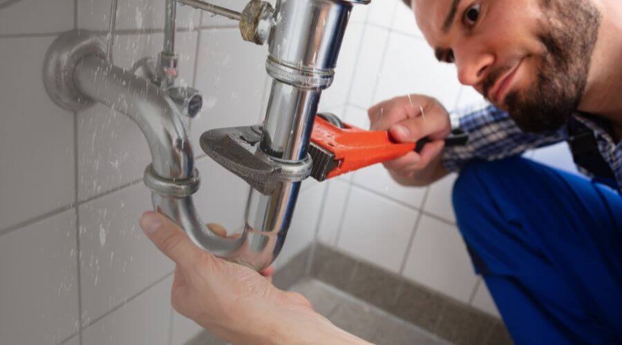 Expert burst pipe repair services in Hill City, ID